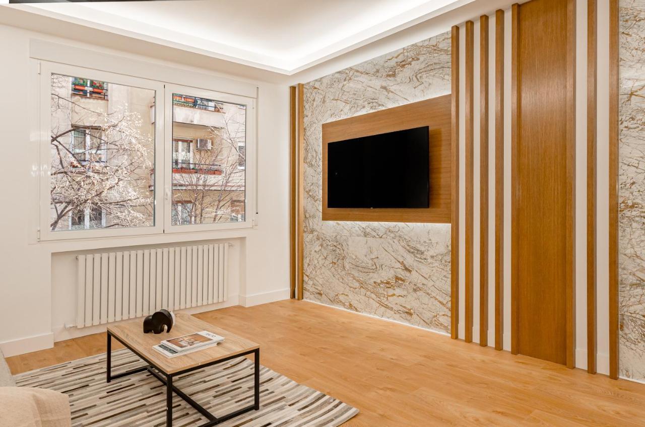 Salamanca Iv Calle Ayala 3br 3bh Apartment