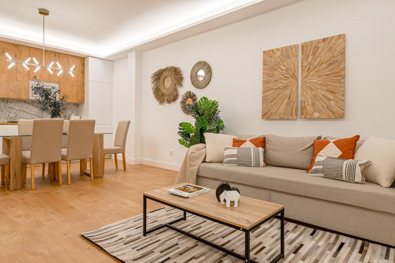 Salamanca Iv Calle Ayala 3br 3bh Apartment Madrid